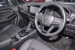 2025 Isuzu MU-X LS-T