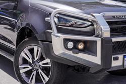 2023 Isuzu MU-X LS-T