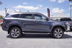 2023 Isuzu MU-X LS-T