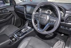 2023 Isuzu MU-X LS-T