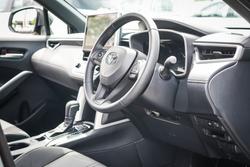 2025 Toyota Corolla Cross Hybrid GXL