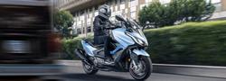 2025 Kymco AK 550 Premium AK Black