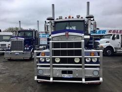 2004 Kenworth T950 Tradition 2X Cummins Detroitt $145000+Gst T950 TRADITION BLUE