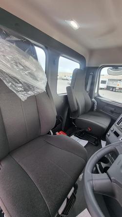 2024 Freightliner Cascadia 116 Tipper White