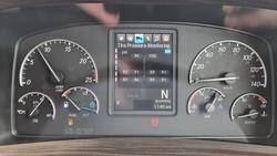 2024 Freightliner Cascadia 126 Tipper White