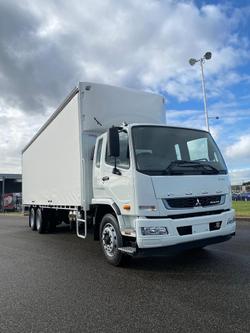 2025 Fuso Fighter 2427 White