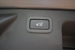 2015 Land Rover
                Discovery Sport SD4 HSE