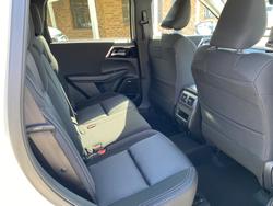 2025 MITSUBISHI Outlander LS