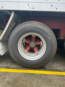 1997 Maxicube St3 24 Pallet Chiller, Belly Locks Evap