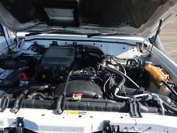 2012 Nissan Patrol WHITE