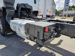 2024 Iveco
                S-Way AT230