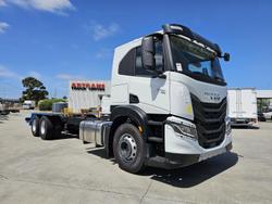 2024 Iveco
                S-Way AT230