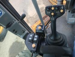 2011 Caterpillar 12M YELLOW