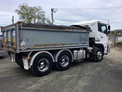 2015 U.D. Gw 26470 Genuine 265000 Klm $165000+Gst UD GW 26-460 WHITE