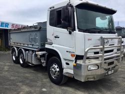 2015 U.D. Gw 26470 Genuine 265000 Klm $165000+Gst UD GW 26-460 WHITE