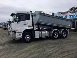 2015 U.D. Gw 26470 Genuine 265000 Klm $165000+Gst UD GW 26-460 WHITE