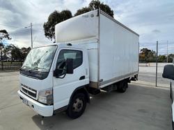 2010 Mitsubishi Canter FE85DG 4.0 WHITE