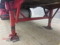 1995 Maxicube 20 Pallet Refrigerated Pantech with Tailgate Loader