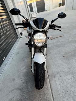 2010 Ducati Monster 696