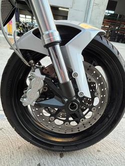 2010 Ducati Monster 696
