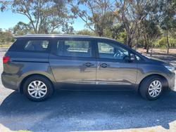 2016 Kia
Carnival S