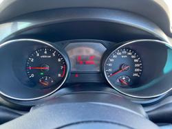 2016 Kia
Carnival S