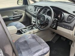 2016 Kia
Carnival S
