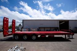 2025 BEAVERTAIL Tri Axle Tag Trailer