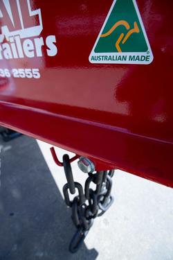 2025 BEAVERTAIL Tri Axle Tag Trailer