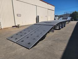 2025 Beavertail 45Ft Tri Axle Drop Deck