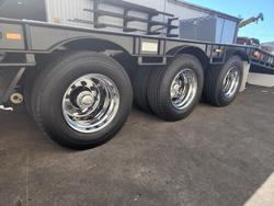 2025 Beavertail 45Ft Tri Axle Drop Deck