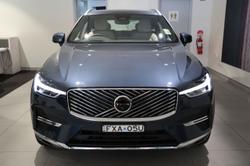 2025 Volvo XC60 Plus B5 Bright