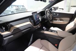 2025 Volvo XC60 Plus B5 Bright