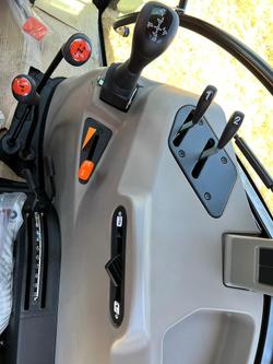 CASE IH
Farmall Jx 110 Tractor