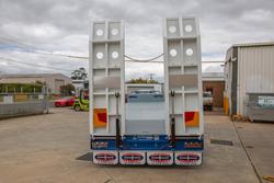 2025 Beavertail 45Ft Tri Axle Drop Deck Trailer
