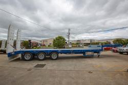 2025 Beavertail 45Ft Tri Axle Drop Deck Trailer