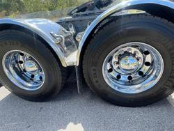 2018 Kenworth T610 Silver