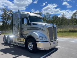 2018 Kenworth T610 Silver