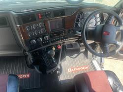 2018 Kenworth T610 Silver