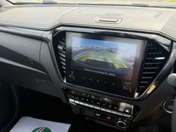 2025 Isuzu D-MAX BLADE