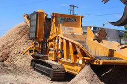 2017 Bandit 2680T Horizontal Grinder Yellow
