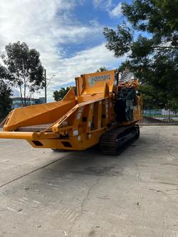 2017 Bandit 2680T Horizontal Grinder Yellow