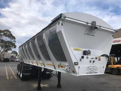 2024 Trout River Australia Live Floor Trailer Black