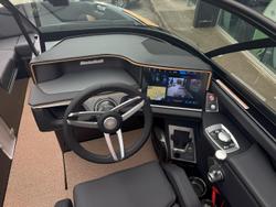 2026 MasterCraft XT22