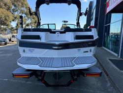 2024 MasterCraft XT22