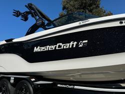 2024 MasterCraft XT22