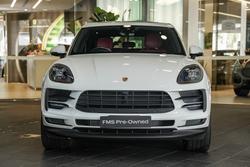 2021 Porsche
Macan