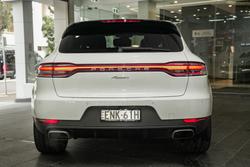 2021 Porsche
Macan