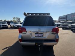 2013 Toyota LANDCRUISER GXL Silver