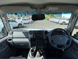 2014 Toyota Landcruiser GXL